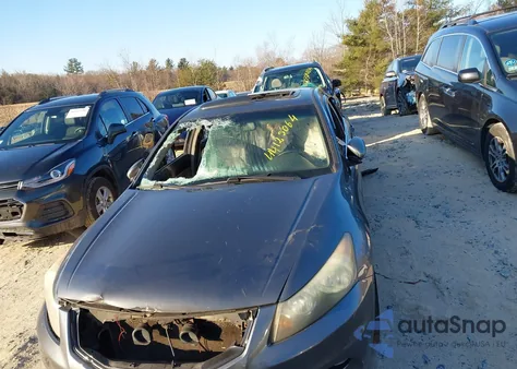 2010 Honda Accord 2.4 Ex-L z USA, uszkodzony, nr VIN 1HGCP2F87AA159158